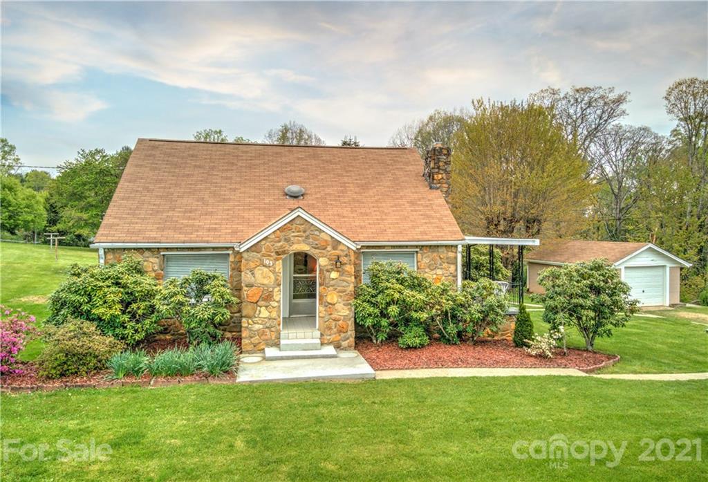 103 Starnes Cove Road Asheville NC 28806