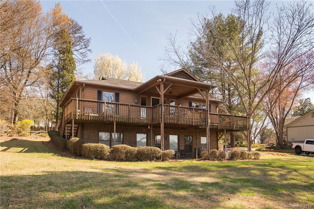 300 Ponderosa Circle Mooresville NC 28117