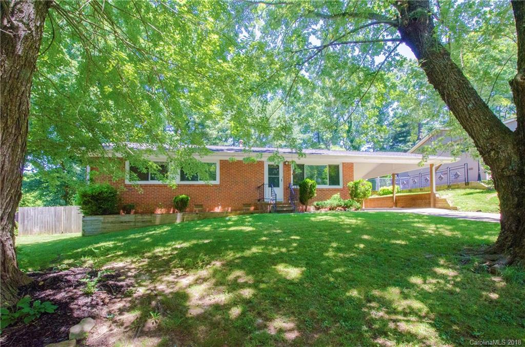 52 Wagon Road Asheville NC 28805
