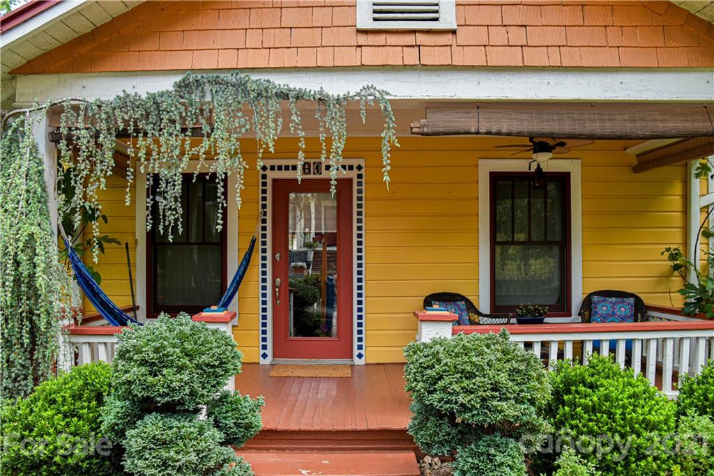 61 Elizabeth Place Asheville NC 28801