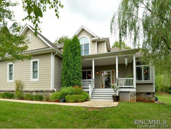 10 Hawtree Court Weaverville NC 28787