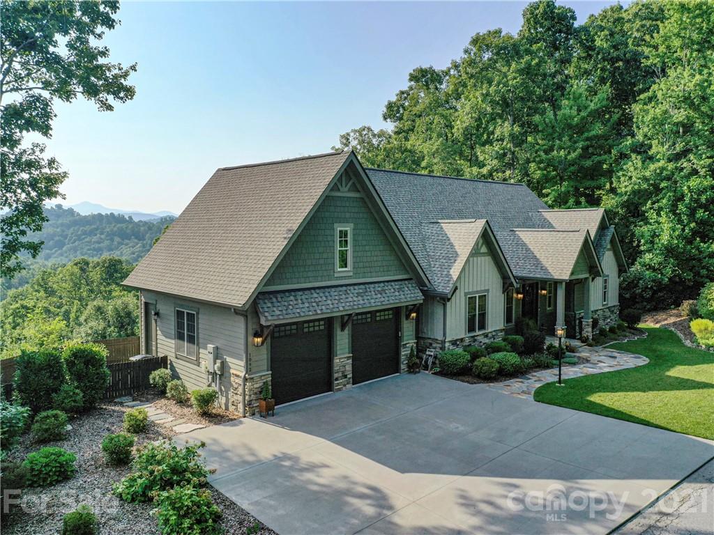 1092 Somersby Parkway Laurel Park NC 28739