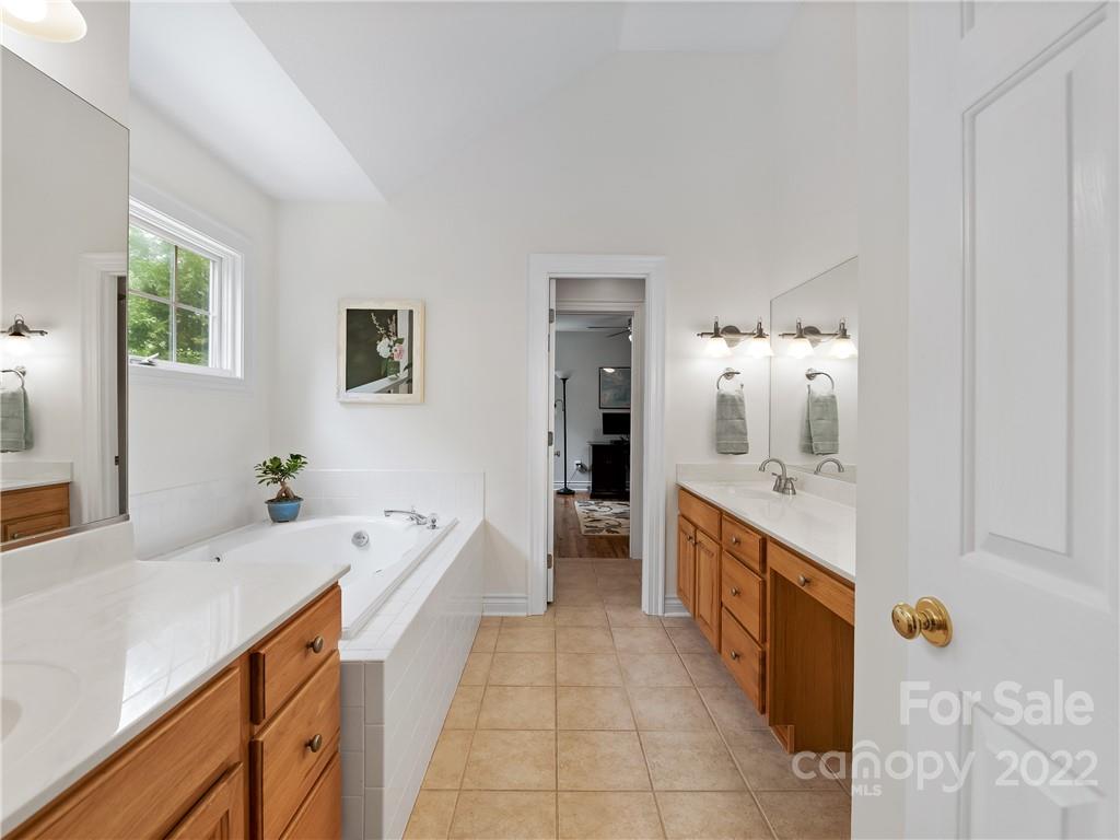 50 Corbran Drive Fairview NC 28730