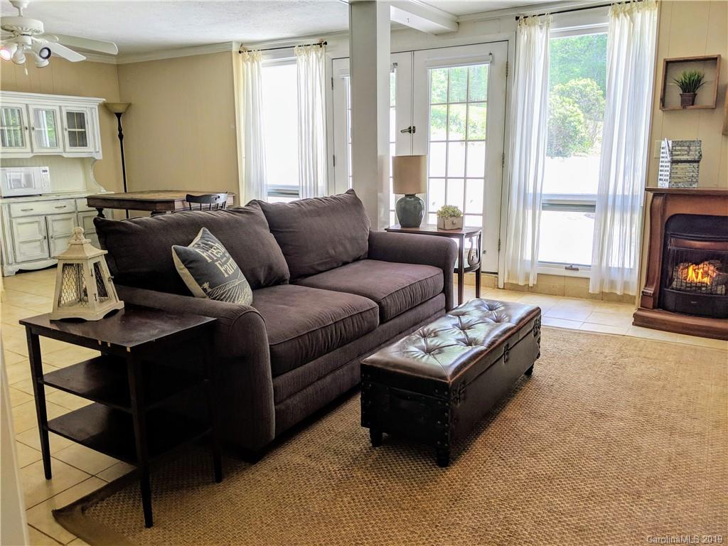 29 Laurel Ridge Drive Mills River NC 28759