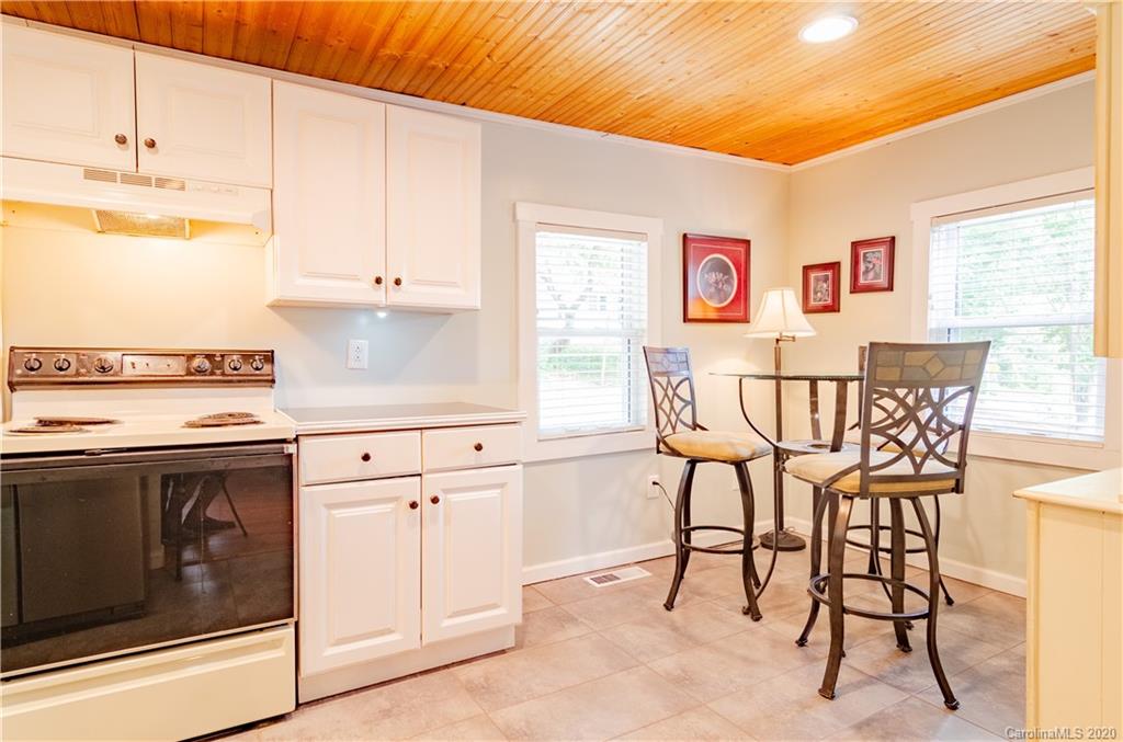 95 Lookout Road Asheville NC 28804