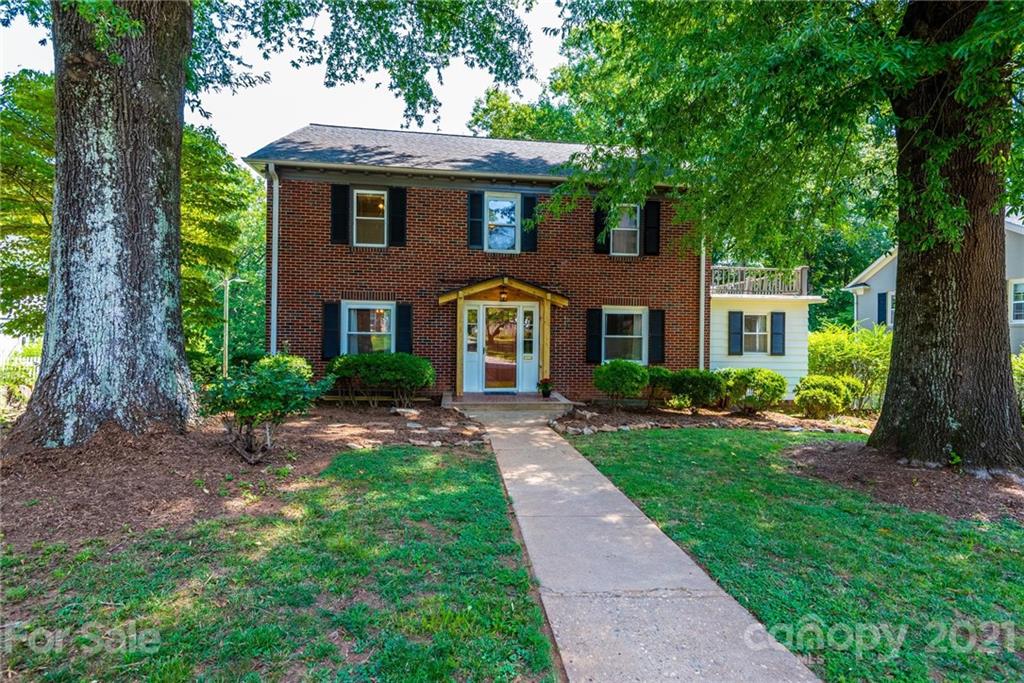 304 Beall Street NW Lenoir NC 28645