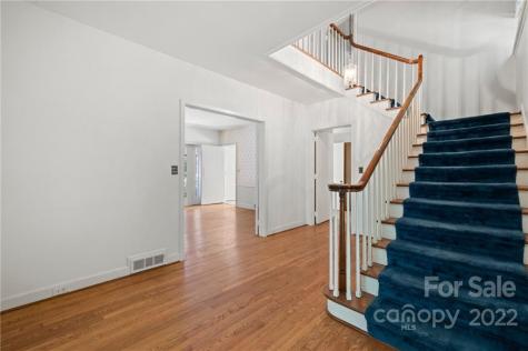 311 Vanderbilt Road Asheville NC 28803