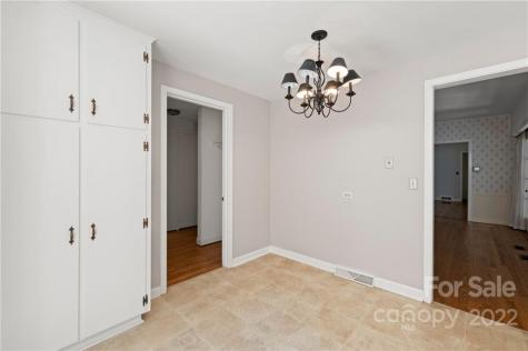 311 Vanderbilt Road Asheville NC 28803