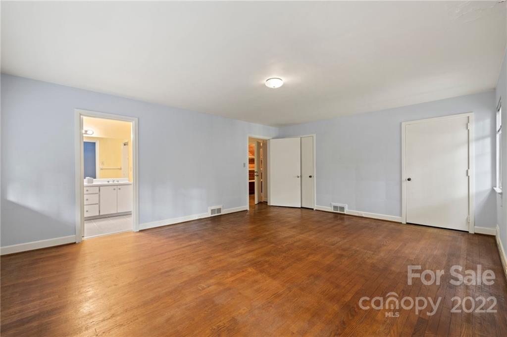 311 Vanderbilt Road Asheville NC 28803