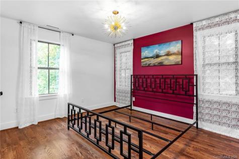 121 Vance Crescent Extension Asheville NC 28806