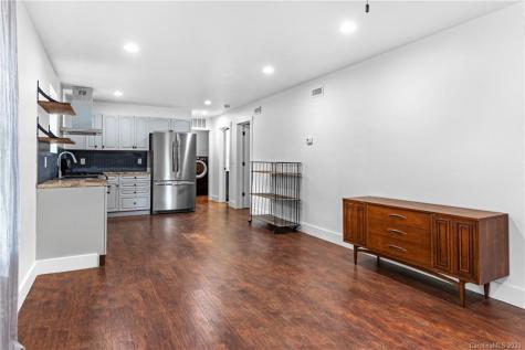 121 Vance Crescent Extension Asheville NC 28806