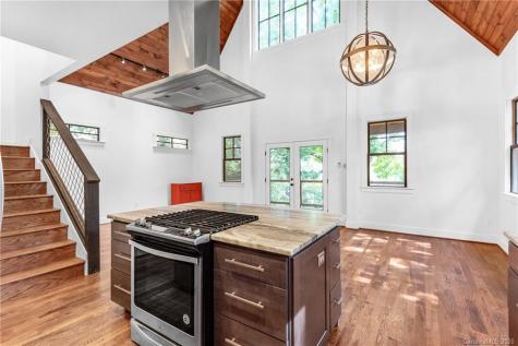 121 Vance Crescent Extension Asheville NC 28806