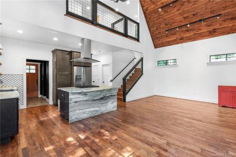 121 Vance Crescent Extension Asheville NC 28806