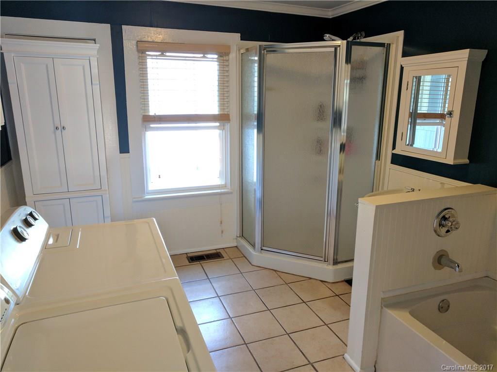 10 Temple Avenue Asheville NC 28804
