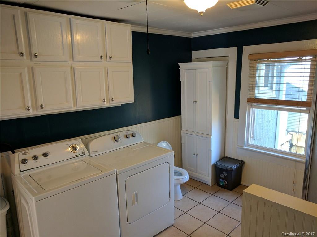 10 Temple Avenue Asheville NC 28804