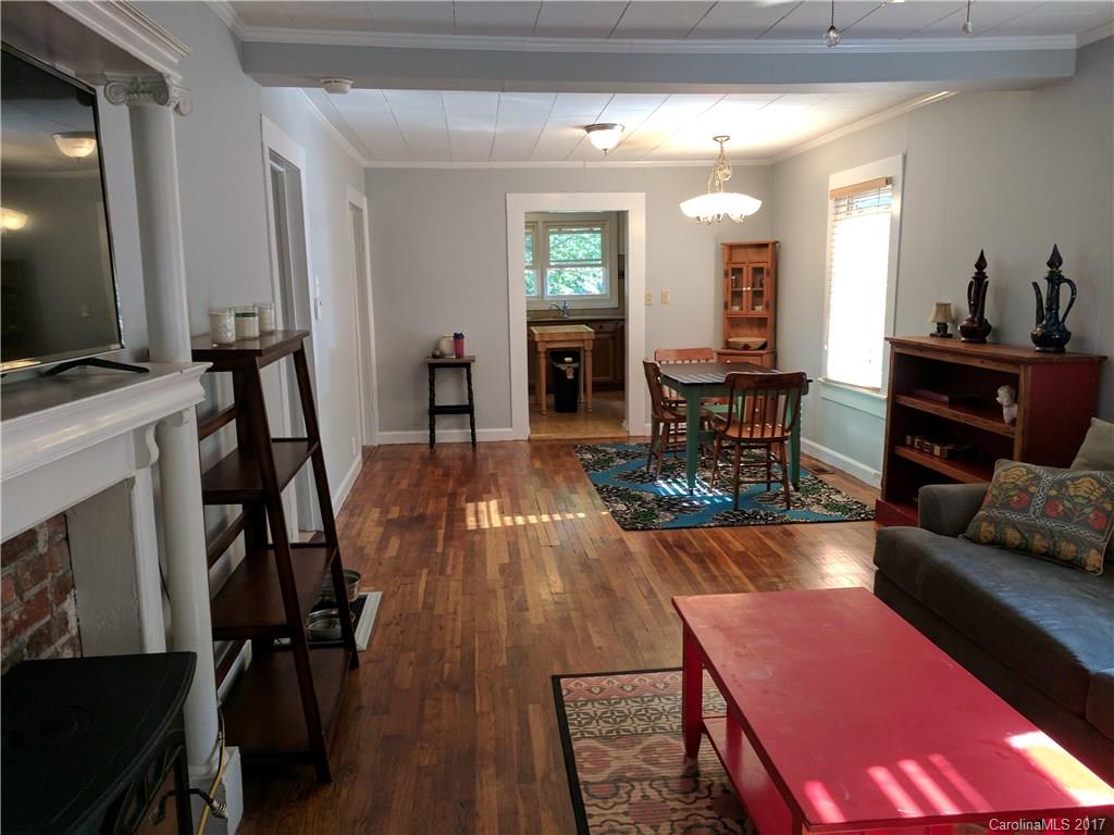 10 Temple Avenue Asheville NC 28804