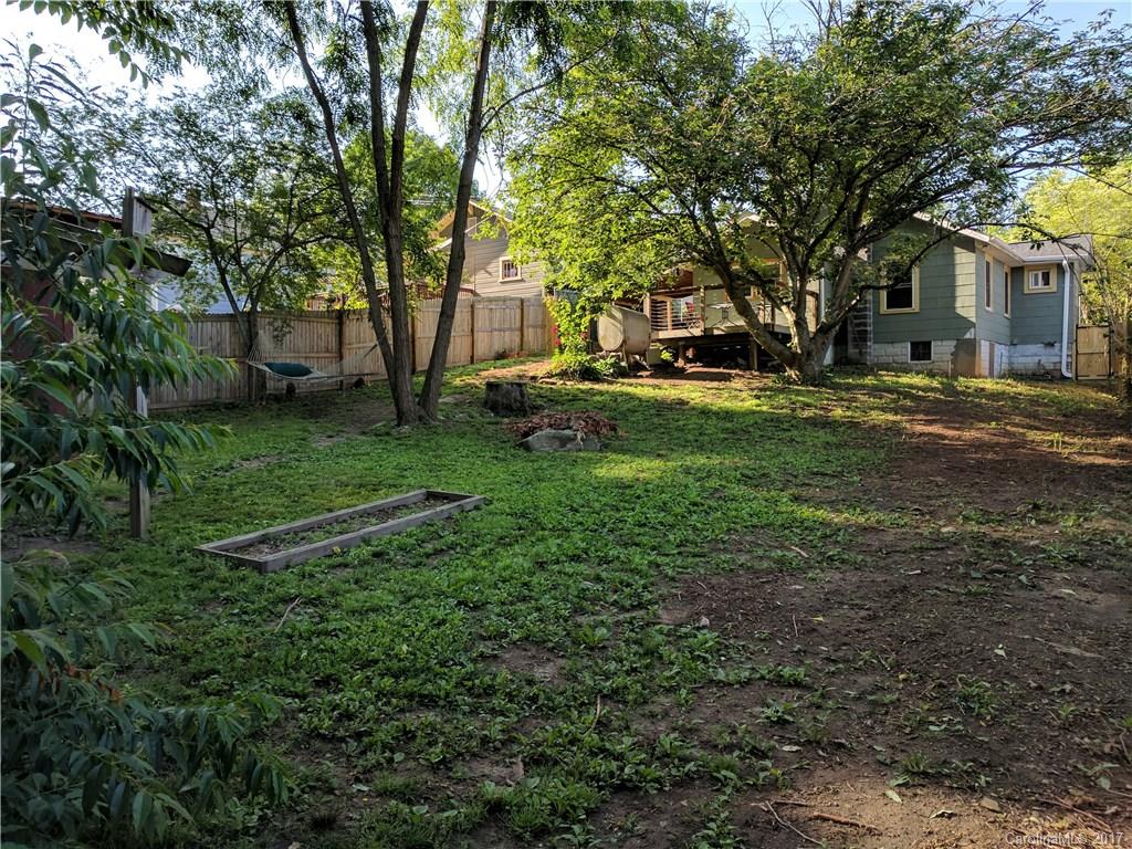 10 Temple Avenue Asheville NC 28804