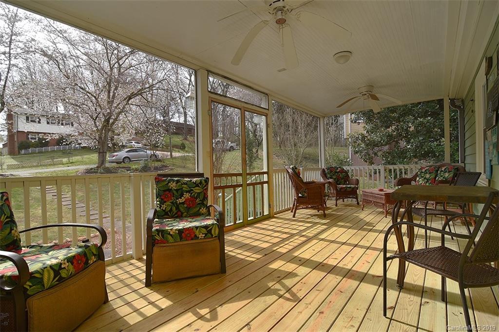 4623 Easthaven Drive Charlotte NC 28212