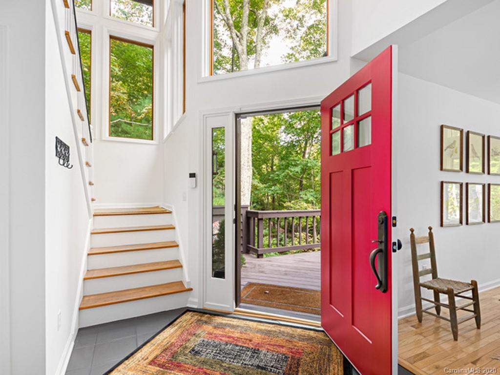 33 Spring Cove Road Swannanoa NC 28778