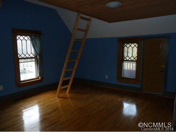 76 Starnes Avenue Asheville NC 28801