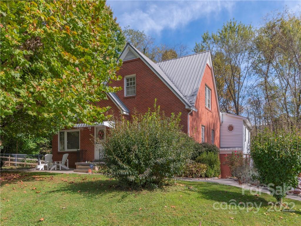 7 Buckner Road Canton NC 28716