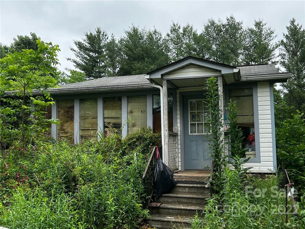 1433 Triplett Road Cleveland NC 27013
