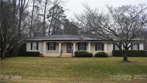 4371 La Brea Drive Charlotte NC 28216