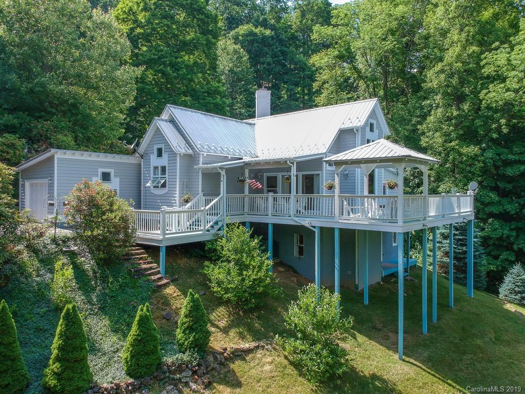 88 Red Oak Lane Burnsville NC 28714