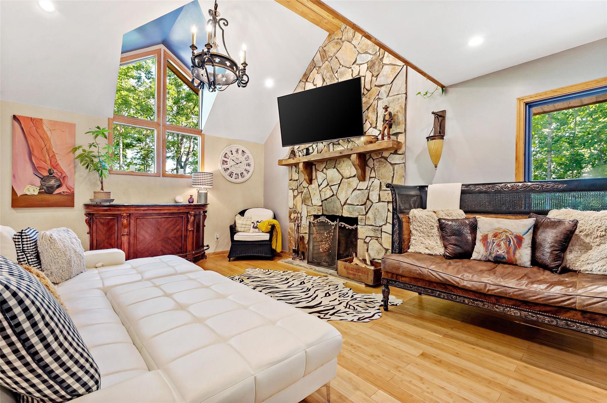 187 Forest Country Drive Marion NC 28752