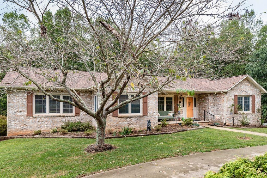 1358 Billings Drive Hickory NC 28602