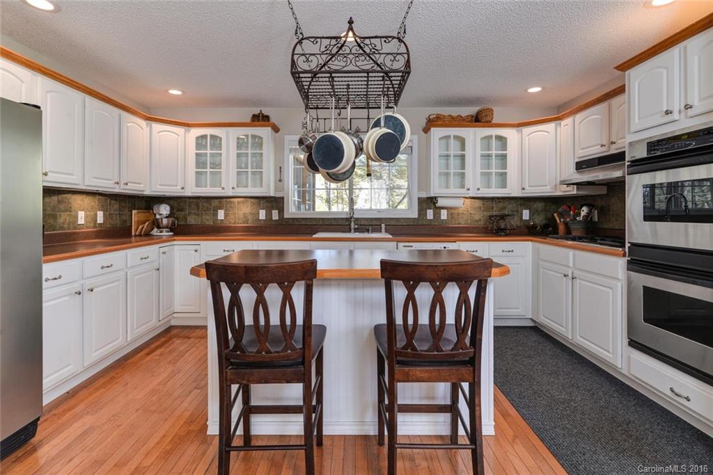65 Red Maple Drive Weaverville NC 28787