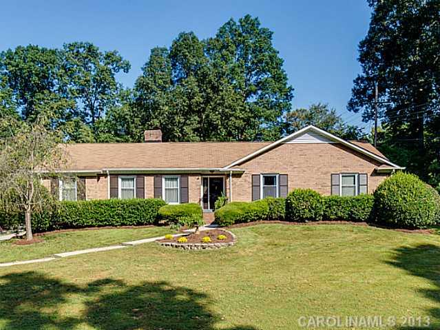 3615 School House Lane Charlotte NC 28226