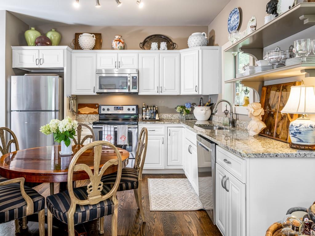5 Woodbine Road Asheville NC 28804