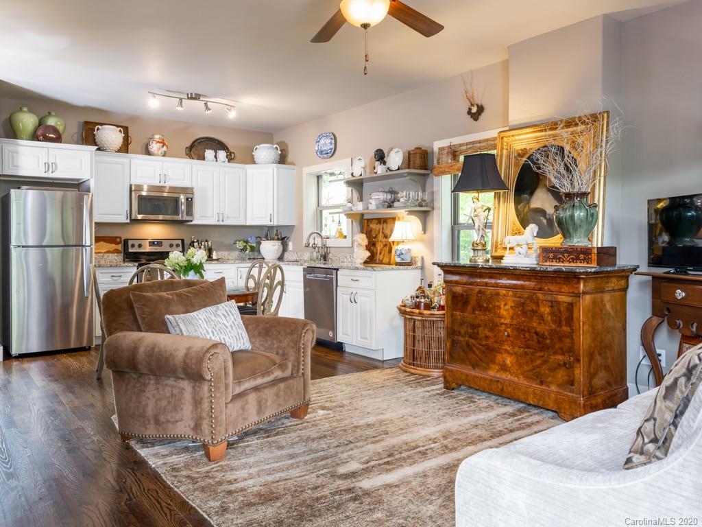 5 Woodbine Road Asheville NC 28804
