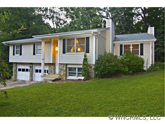 14 Tuckaway Drive Asheville NC 28803
