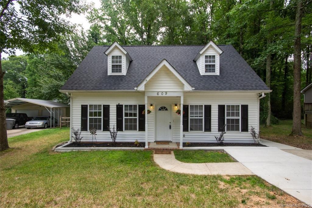 609 Cricketwood Lane Charlotte NC 28215