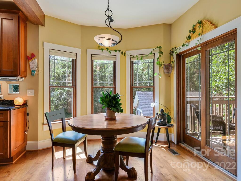 7 Ravenna Street Asheville NC 28803