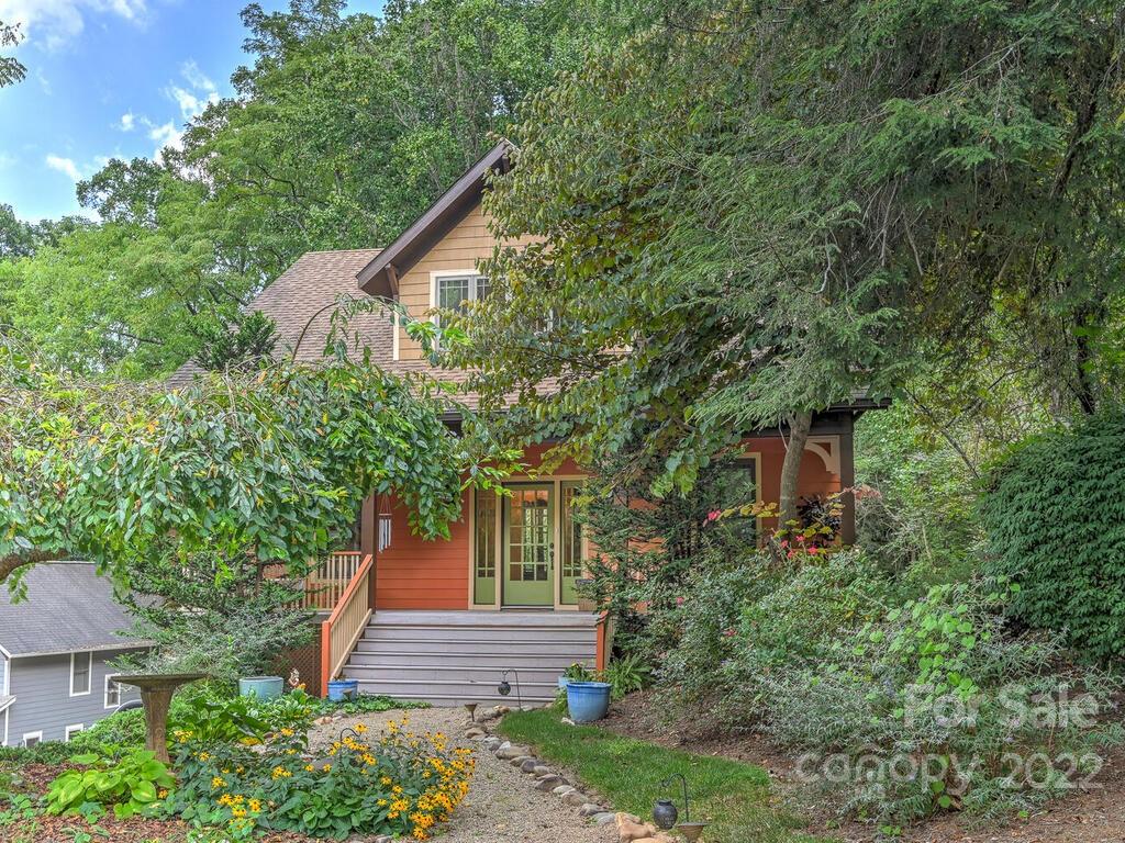 7 Ravenna Street Asheville NC 28803