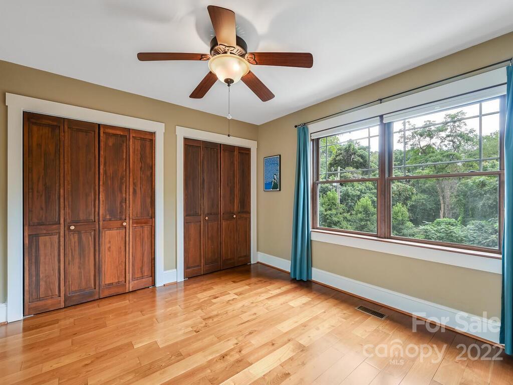 7 Ravenna Street Asheville NC 28803