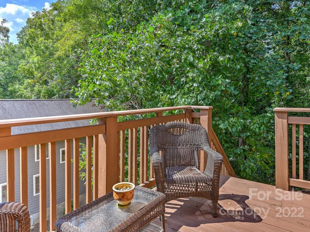 7 Ravenna Street Asheville NC 28803
