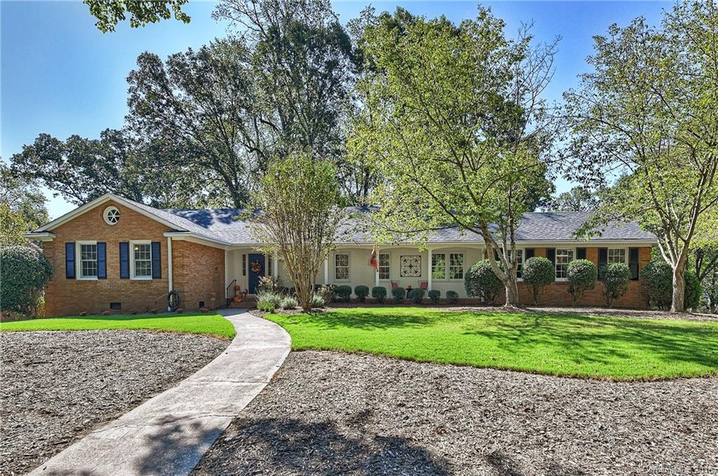 700 Peranna Place Charlotte NC 28211