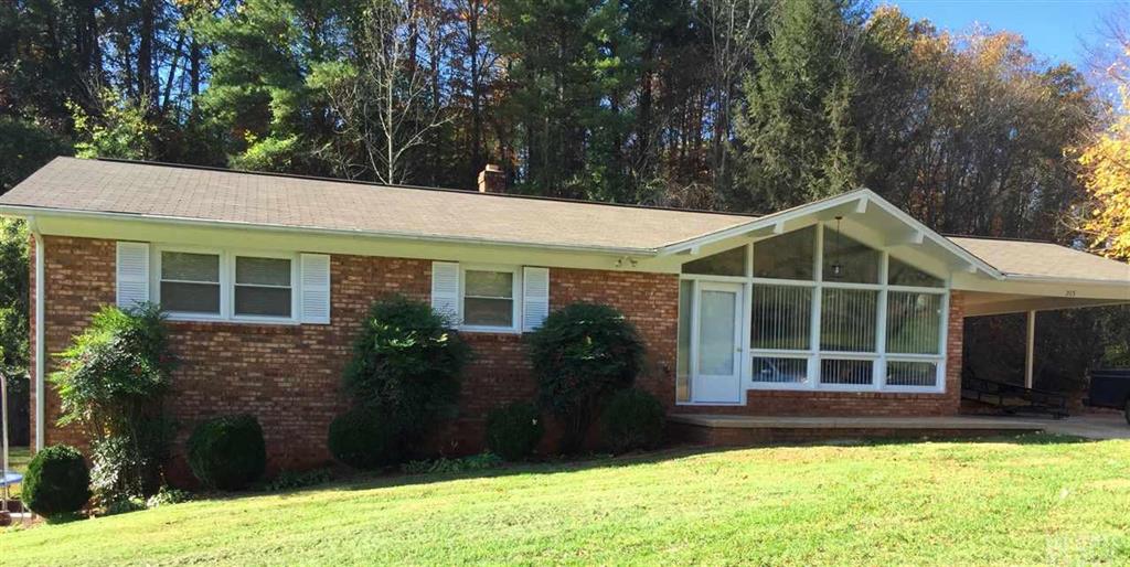 205 Valley Road Hickory NC 28601
