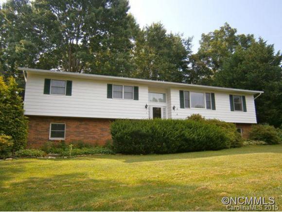 6 Fieldcrest Circle Asheville NC 28806