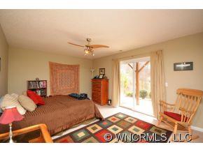 210 Riene Lane Swannanoa NC 28778