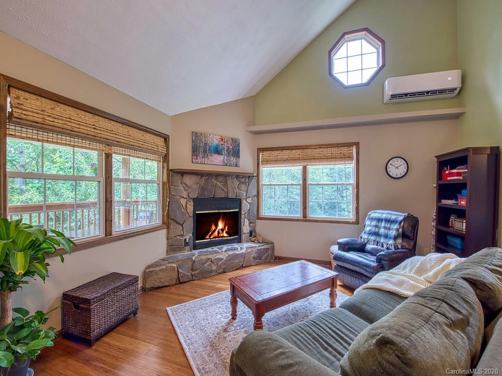 353 Rustic Heights Road Waynesville NC 28785