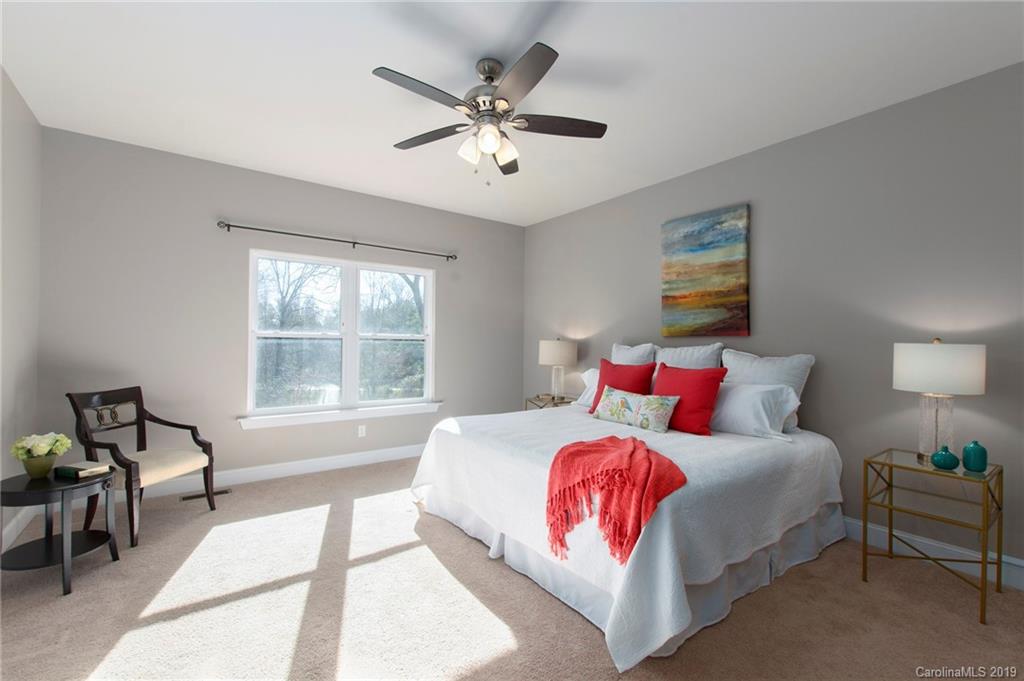 19 Hawtree Court Weaverville NC 28787