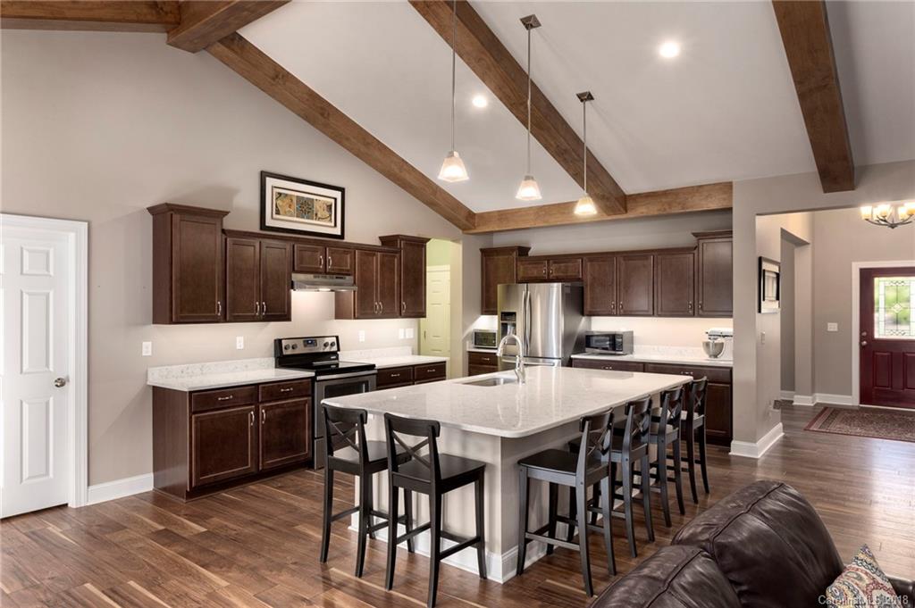 19 Hawtree Court Weaverville NC 28787