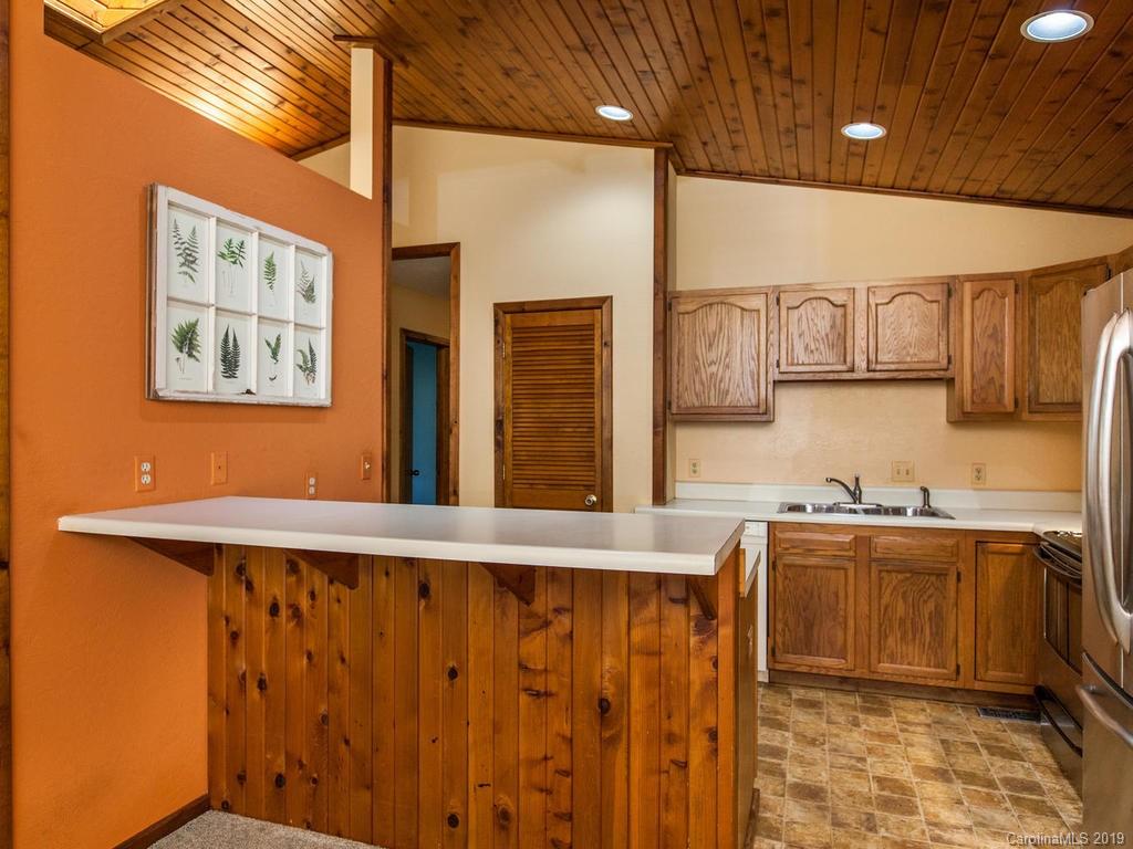 14 Inspiration Way Swannanoa NC 28778