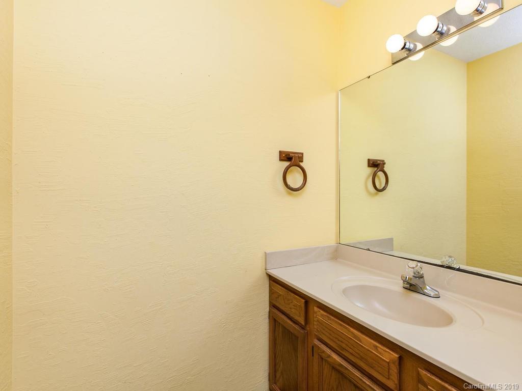 14 Inspiration Way Swannanoa NC 28778