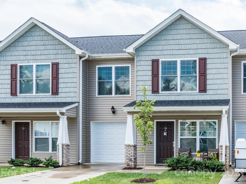14 Sunny Meadows Boulevard Arden NC 28704